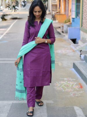 Plum Aqua Elegance Set
