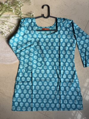 Bluebell Breeze Short Top
