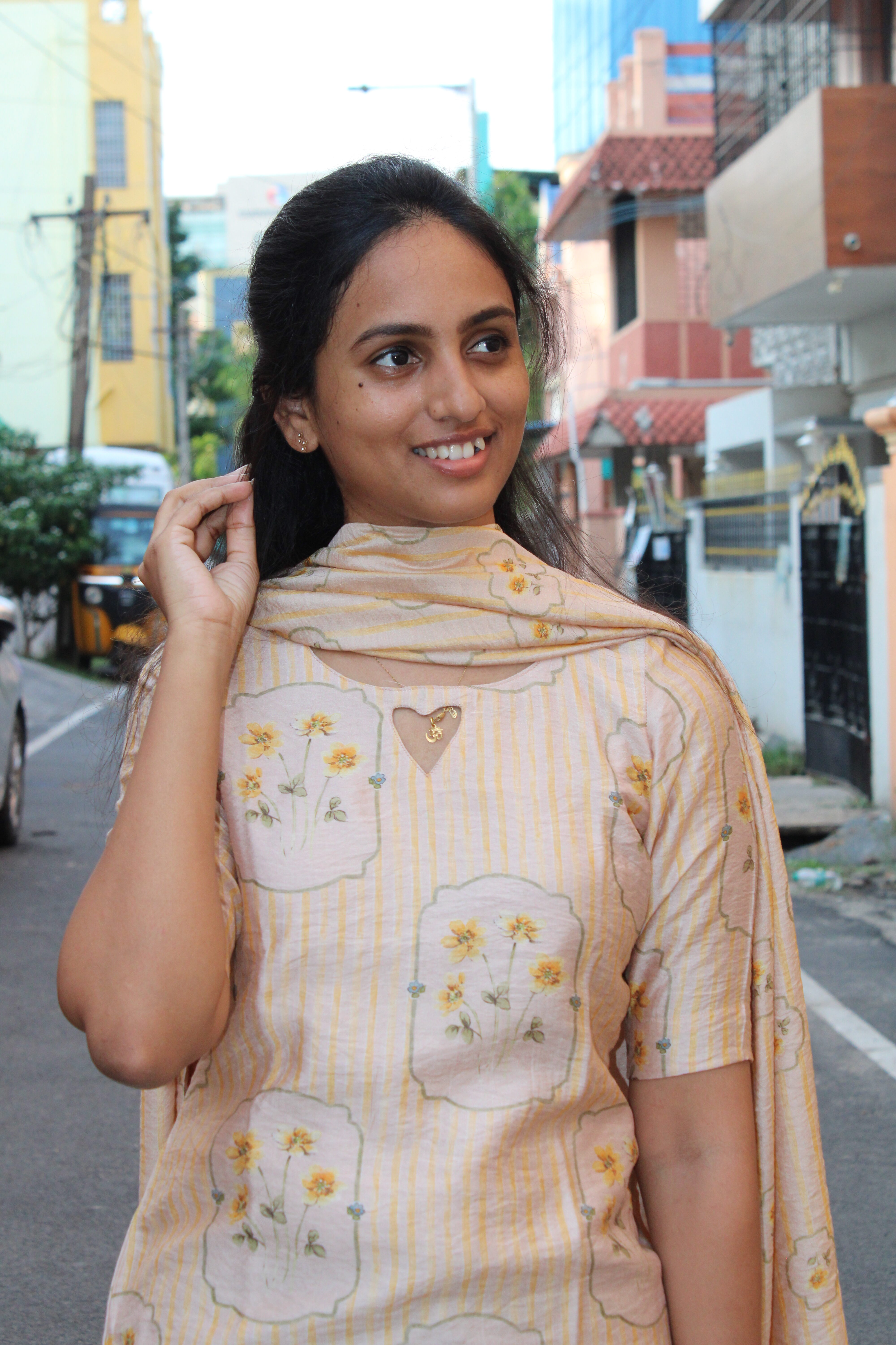 Onapookalam Kurti Set - Image 2