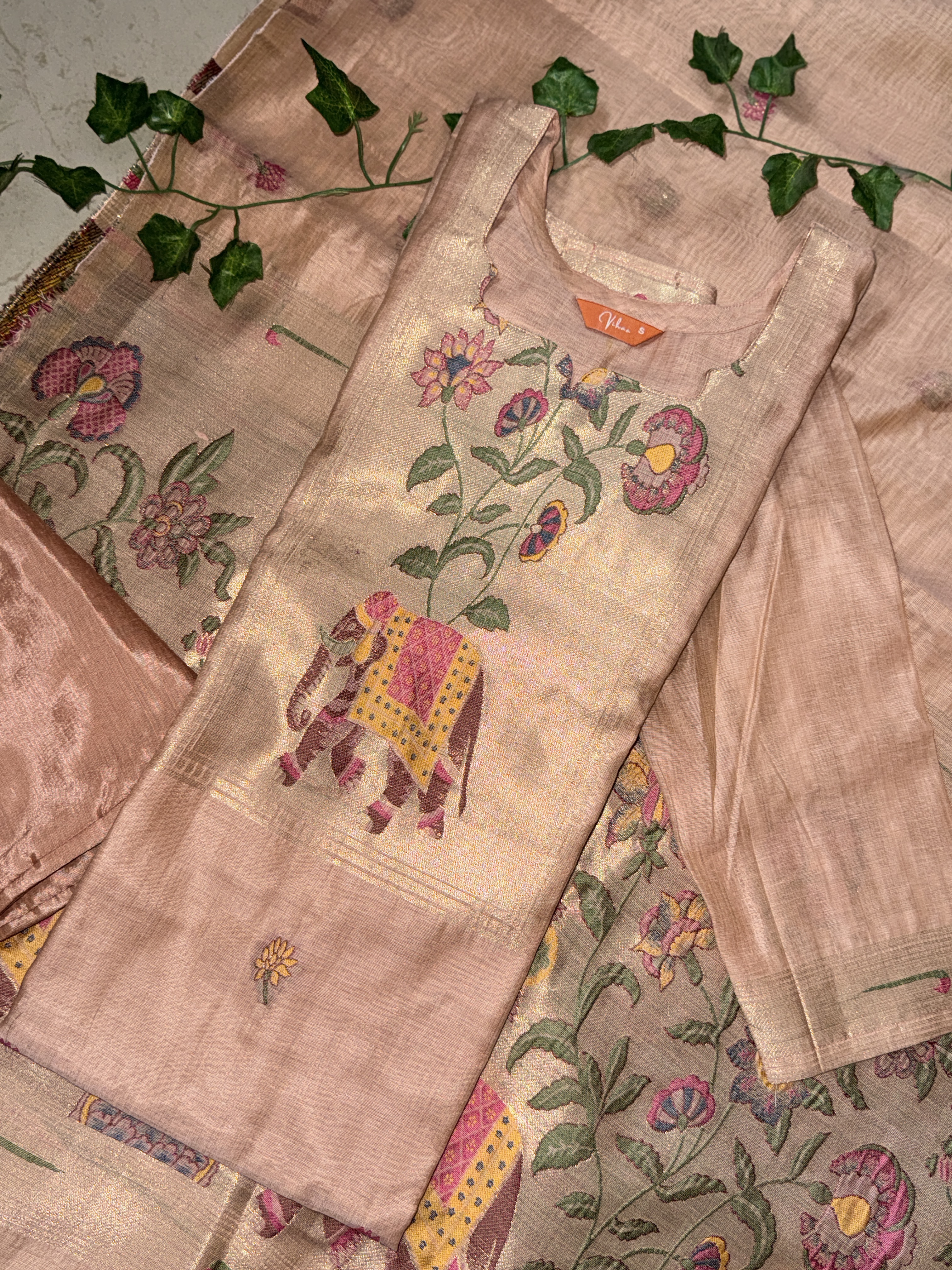 Peach Mughal Set - Image 2